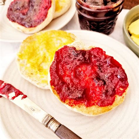 Seedless Mixed Berry Jam (Small Batch) – Feast Glorious Feast