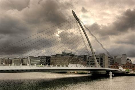 Irish Eyes Tour: Dublin Bridges