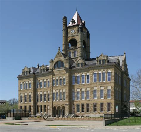 Marion County Courthouse (Iowa) - Wikipedia