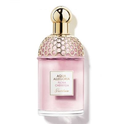 The Best Floral Perfumes For Spring 2023 All Have A Dreamy Twist