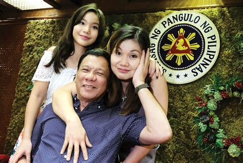 In Christmas message, Duterte asks Filipinos across the globe to reflect on importance of family ...