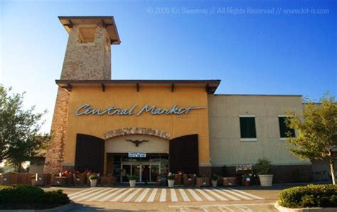 Central Market, Fort Worth, TX Dream about shopping here. | Merry christmas yall, Dream ...