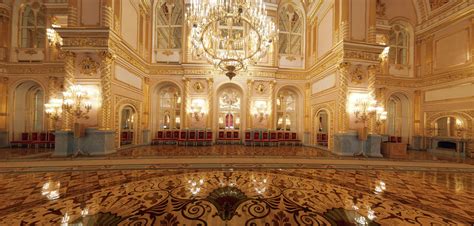 Grand Kremlin palace visit in Moscow for a glimspe into history and art