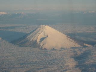 Mount Fuji | Photographed from the morning JAL flight from H… | Flickr