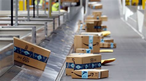 Amazon plans to lay off thousands of employees, New York Times reports ...