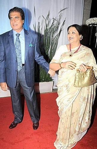 Nadira Babbar (Raj Babbar’s Wife) Age, Children, Family, Biography ...