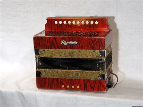 A one row accordion | The Free Reed