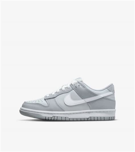 Big Kids' Dunk Low 'Pure Platinum' (DH9765-001) Release Date. Nike SNKRS