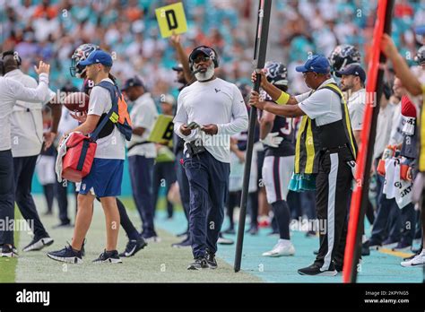 Miami. FL USA; Houston Texans head coach Lovie Smith on the sidelines ...