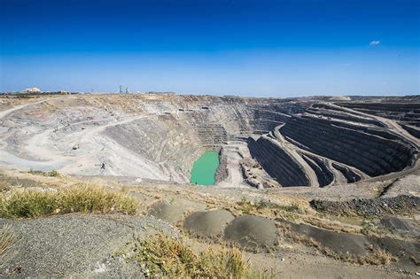 Open-Pit Mining Definition | Anglo American