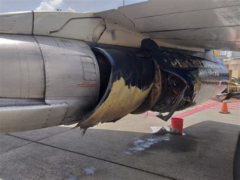 Venezolana Boeing 737 suffers uncontained engine failure - SamChui.com