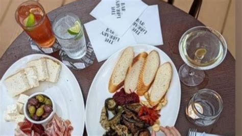 Locals and tourists enthuse about The Library Bar on top of the State Library of NSW | news.com ...