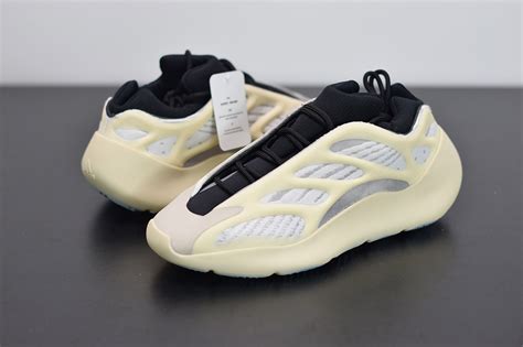 Yeezy 700 V3,Fashion sports shoes