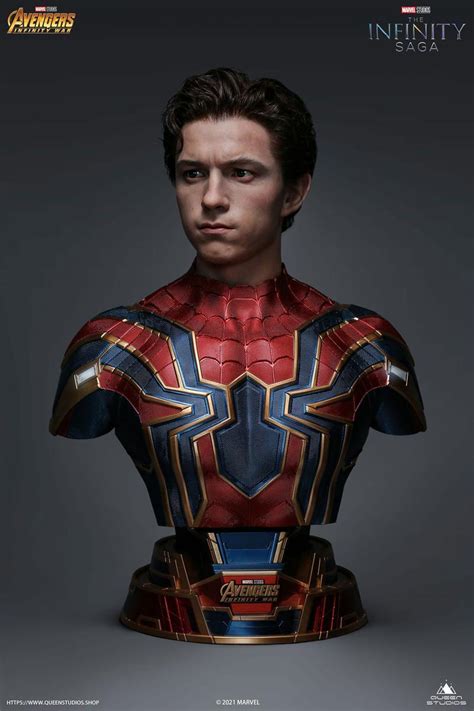 Tom Holland As Spider-Man Iron Spider Suit Infinity War Wallpapers ...