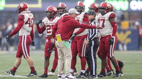 Brent Venables Has To Be Pointing at Sanders as a Key for His Defense ...