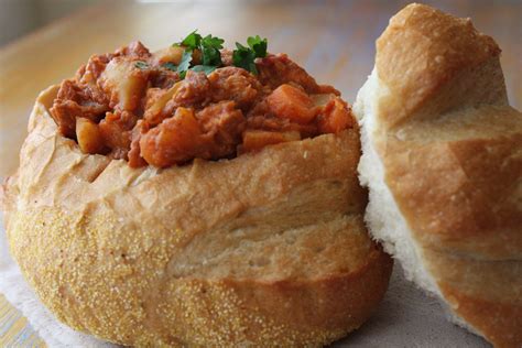 South African Bunny Chow | Recipe | African food, Bunny chow, South african recipes