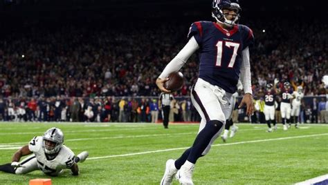 Brock Osweiler comes through for Texans, will keep starting job