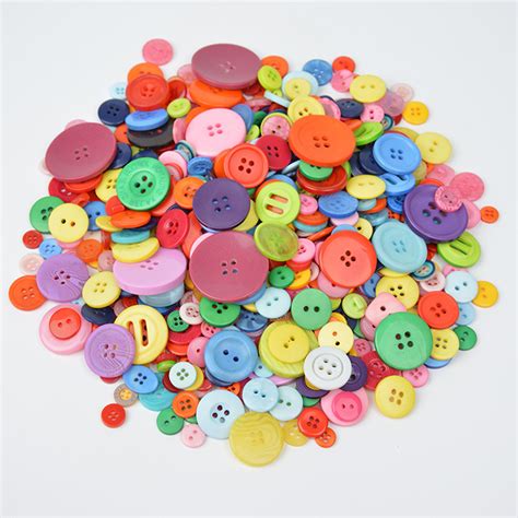 Small to Large Sewing Buttons Vintage Bulk Buttons Mixed - Etsy