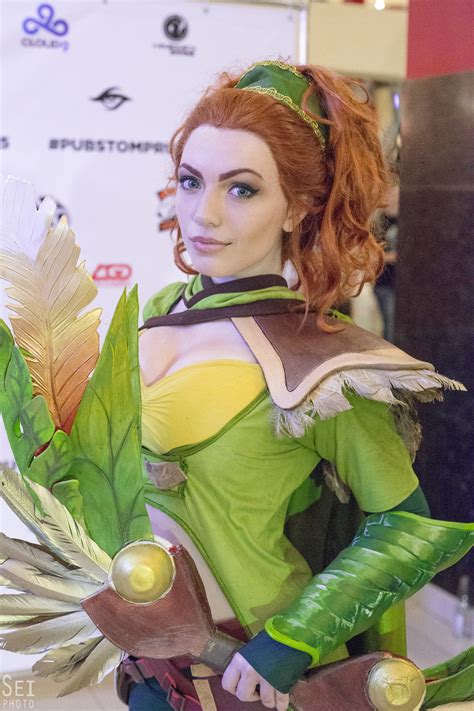 DOTA 2 Cosplay