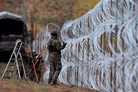 Migrant border crossings rise at Poland-Belarus border