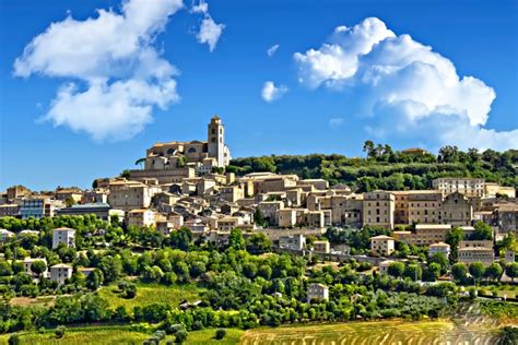 Le Marche inside the “Italy 2016: Best of Italy Tourism” by Tripadvisor