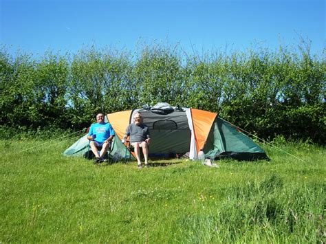 Camping in Widemouth Bay | 7 Best Campsites for 2024