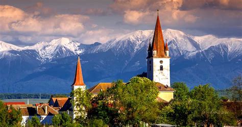 Visit Transylvania - Lonely Planet’s top region for 2016 | Unveil Romania