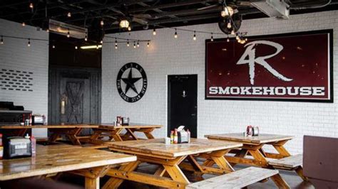 4 Rivers Smokehouse Locations - Best BBQ in Florida