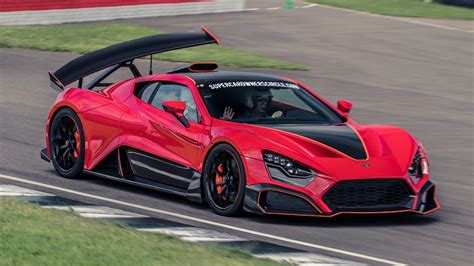 Zenvo TSR-S review: the 1,177bhp car with the mad wing - BeFirsTrank