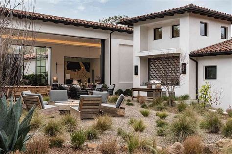 Ellen DeGeneres' House: Inside Her Dreamy California Estate - First ...