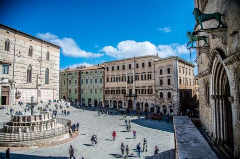 10 Reasons to Visit Perugia, Italy (Essential Travel Guide + Maps)