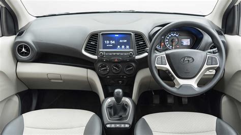 Hyundai Santro Price in Pakistan 2022 Features Specs