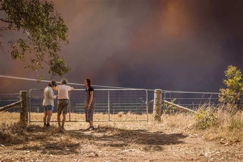 NSW fires: Pictures reveal widespread devastation that can even be seen from space - ABC News