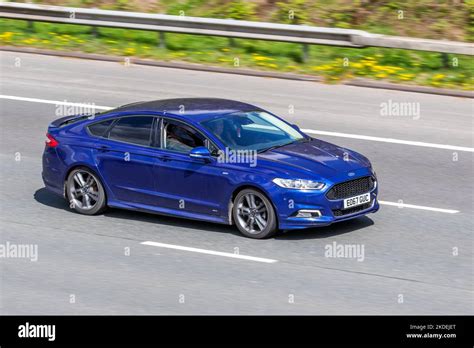 Ford mondeo st line x auto hi-res stock photography and images - Alamy