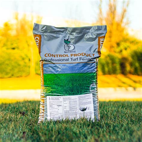 Lawn and Pest Control Supply | DIY Lawn Care & Pest Control