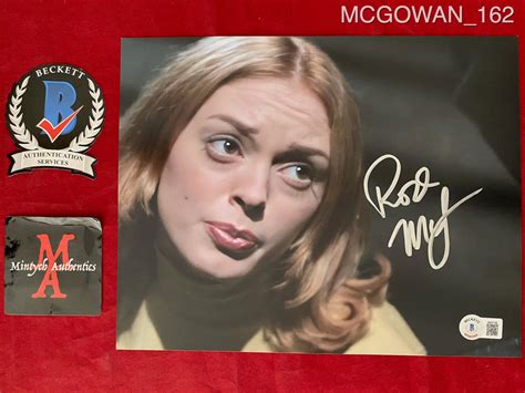 MCGOWAN_162 - 8x10 Photo Autographed By Rose McGowan – Mintych Authentics