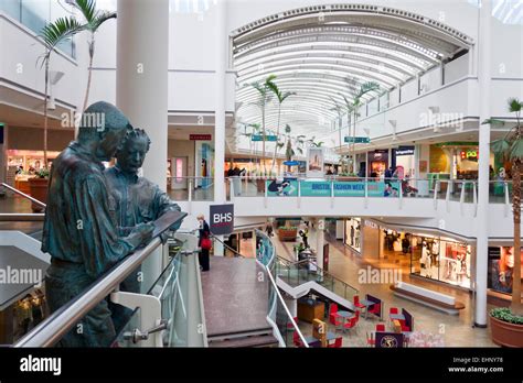 The Mall Cribbs Causeway High Resolution Stock Photography and Images - Alamy