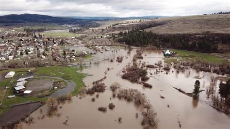 Flyover: Flooding Elgin Oregon 4-10-2019 - YouTube