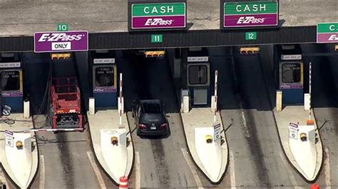 Baltimore Harbor Tunnel Toll Plaza Reopens After Health Scare | WBAL ...