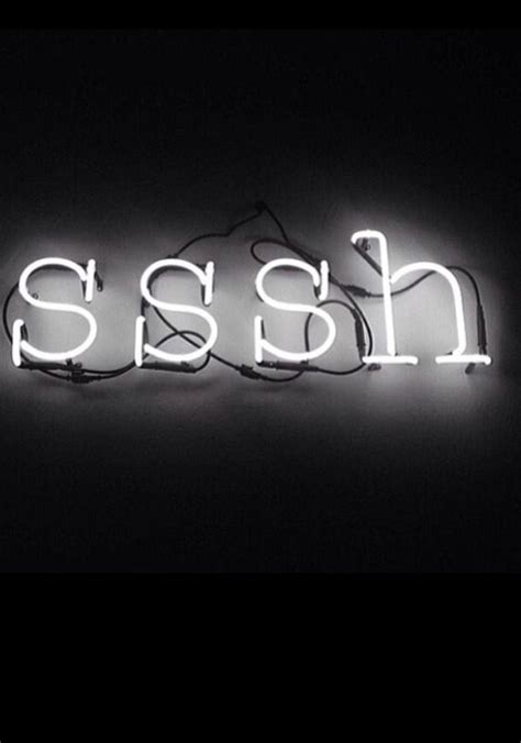 Neon White Aesthetic Quotes / A work of art can start you thinking ...