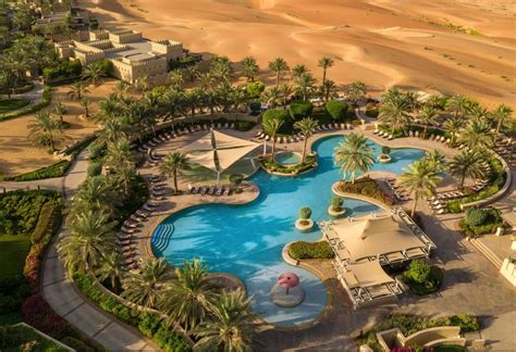 Desert Venue Spotlight | Qasr Al Sarab Desert Resort by Anantara ...