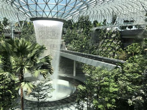 Singapura tem o melhor aeroporto do mundo. Confira a lista com o top 10! #Acesse Política | O ...