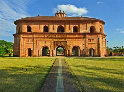 Rang Ghar ! | Fabulous structure of Rang Ghar in Shivasagar,… | Flickr