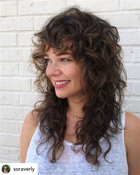 15+ Supreme Long Shaggy Hairstyles For Curly Hair