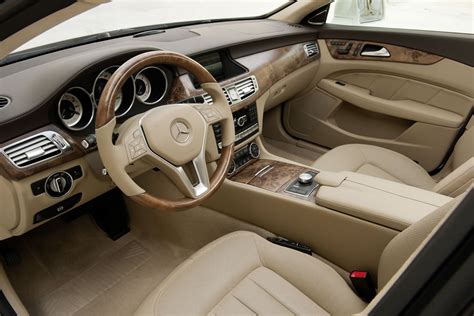 2013 Mercedes-Benz CLS Shooting Brake – Interior | eMercedesBenz