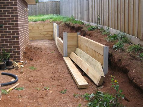 Retaining wall construction option | Retaining wall design, Retaining wall construction, Patio ...