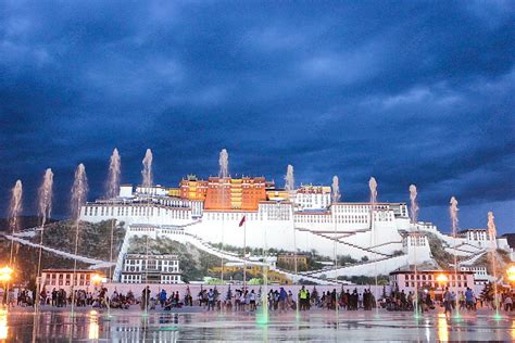 Night View Of Potala Palace In Tibet Background, Tibet, Potala Palace ...