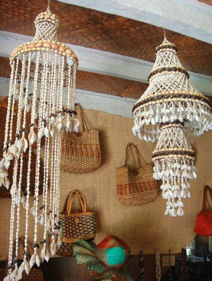 Chandelier made of Seashells | Sea shell decor, Shell decor, Seashell chandelier