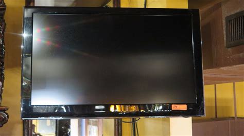 LG Flat Screen TV (25.5"L x 41"W) - Oahu Auctions