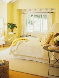 30 Beautiful Yellow Bedroom Design Ideas - Decoration Love